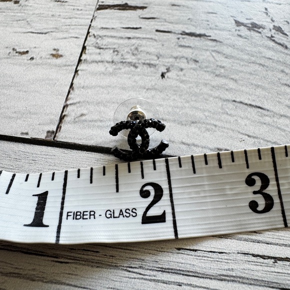 CHANEL Iconic CC Stud Earrings - Picture 3 of 10